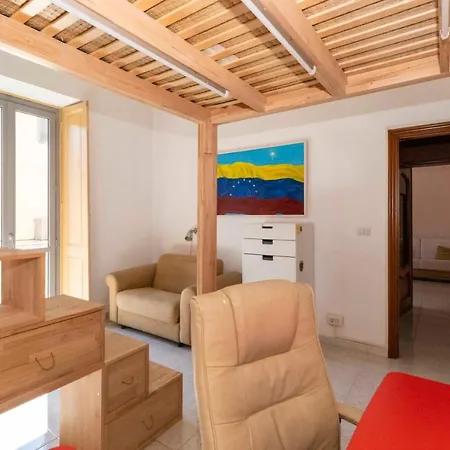 Apartment San Donato District & Piazza Statuto Roomy Flat *