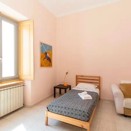 San Donato District & Piazza Statuto Roomy Flat Apartment Turin