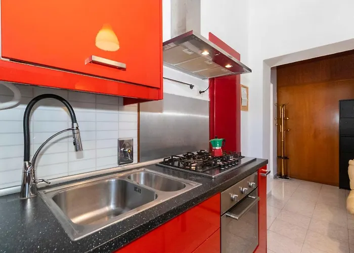 San Donato District & Piazza Statuto Roomy Flat Apartman Torino
