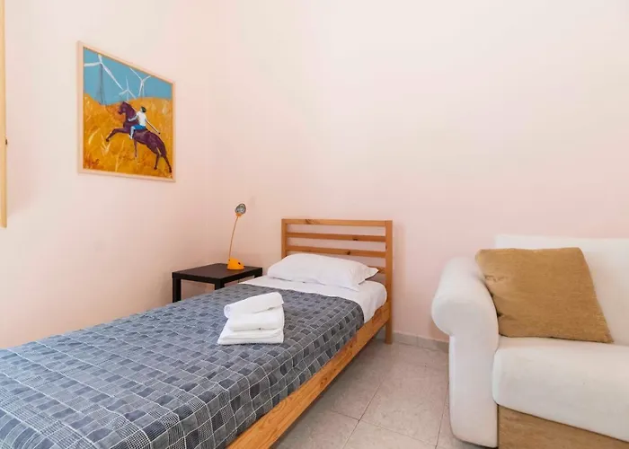 San Donato District & Piazza Statuto Roomy Flat Apartman Torino