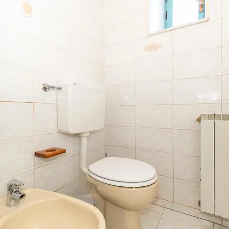 San Donato District & Piazza Statuto Roomy Flat 公寓 *