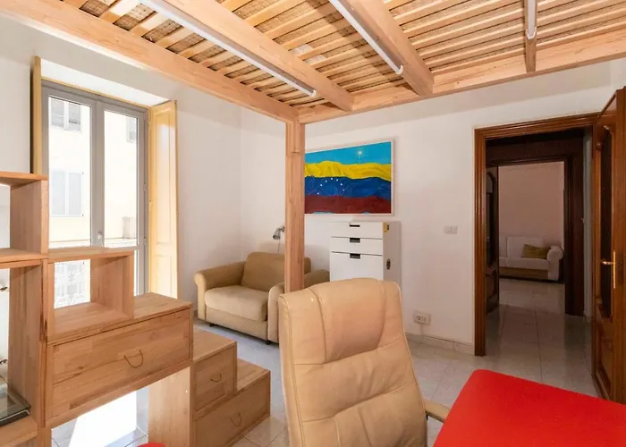 Apartamento San Donato District & Piazza Statuto Roomy Flat *
